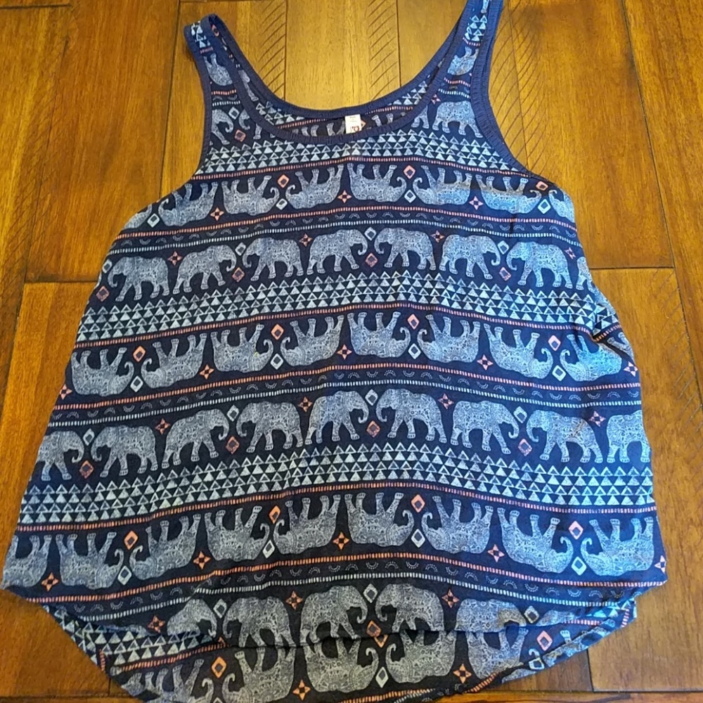 Ellephant tank top size m